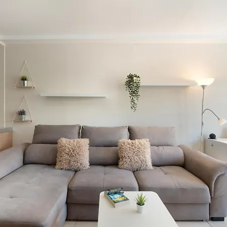 Cozy Seaside Mar شقة